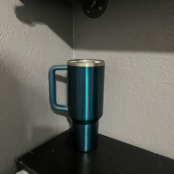 Balsam Glow 40oz Stanley - Picture 3 of 4